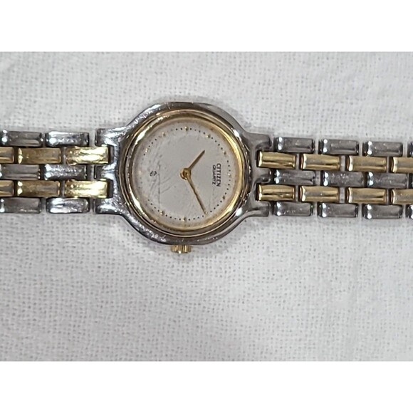 Citizen Quartz Silver Gold Tone Women Vintage Bracelet Watch 2250-899415 main image 11